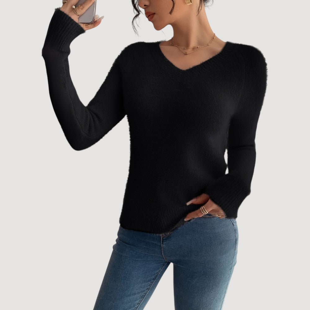 Susan | Elegant V-Neck Sweater