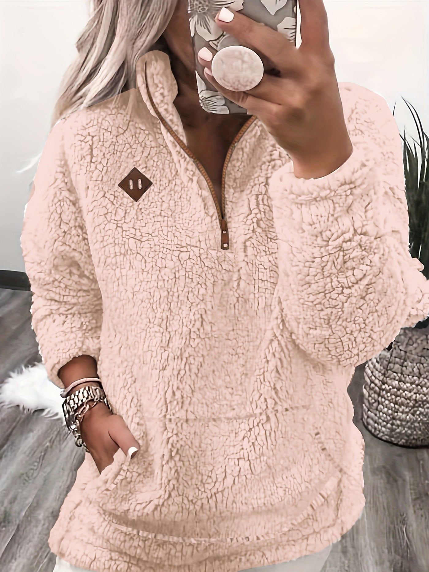 Willemien | Long Sleeve Fleece Zippered Sweatshirt